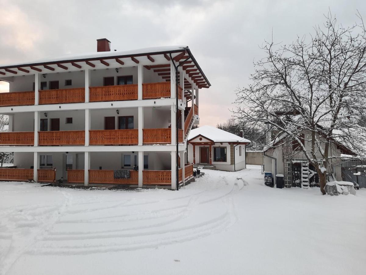 Drag de Maramureș Ocna Şugatag Exterior foto